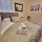 2 Bedroom - City Centre Location - Perfect For Family\'S